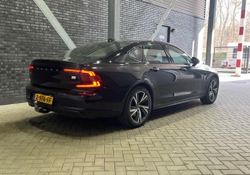 Volvo S90, 2021