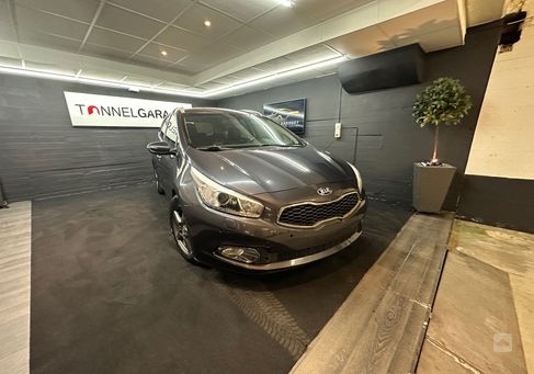 Kia Cee&#039;d Sportswagon, 2014