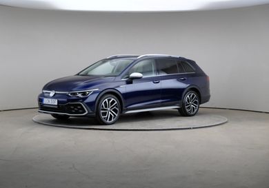 Volkswagen Golf, 2021