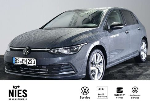 Volkswagen Golf, 2023