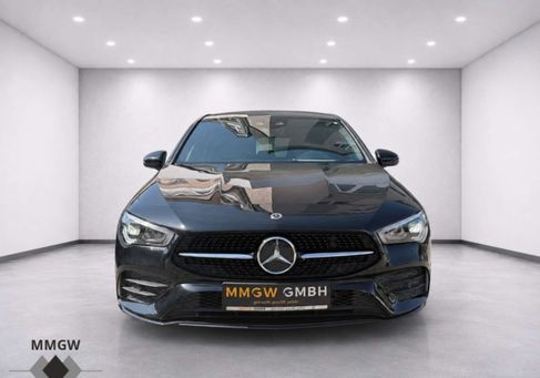 Mercedes-Benz CLA 200, 2021