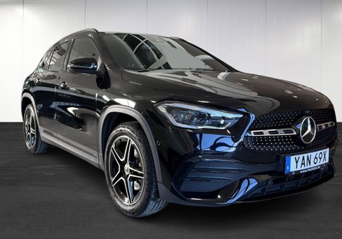 Mercedes-Benz GLA 250, 2023