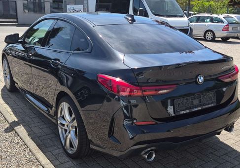 BMW 220, 2022