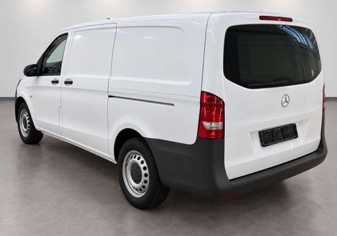 Mercedes-Benz Vito, 2022 3
