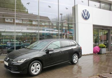Volkswagen Golf, 2024