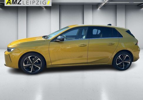 Opel Astra, 2022