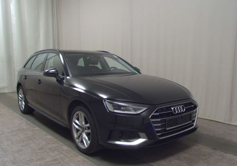 Audi A4, 2022