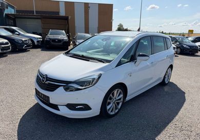Opel Zafira Tourer, 2017