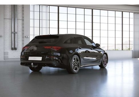 Mercedes-Benz CLA 250, 2022