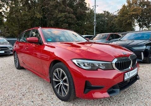 BMW 318, 2022