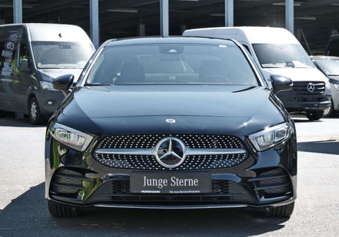Mercedes-Benz A 180, 2022