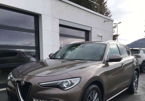 Alfa Romeo Stelvio, 2017