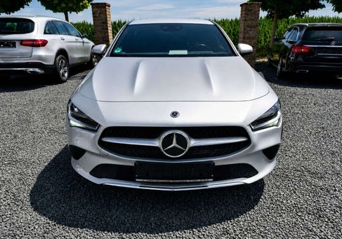 Mercedes-Benz CLA 220, 2021