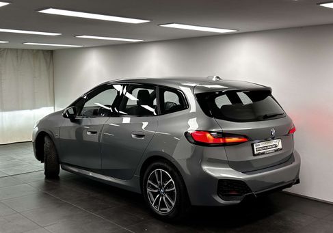 BMW 218, 2024 3