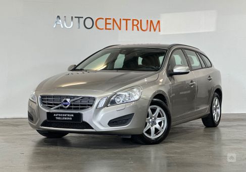 Volvo V60, 2012