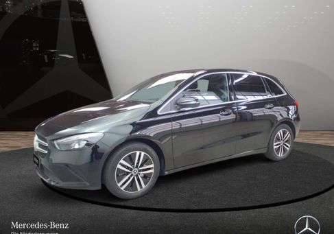 Mercedes-Benz B 250, 2023