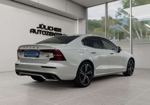 Volvo S60, 2021