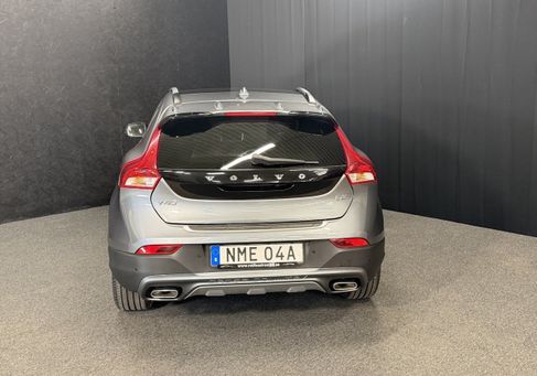 Volvo V40 Cross Country, 2019