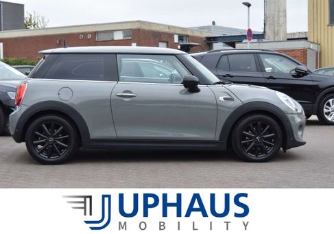 MINI ONE, 2017
