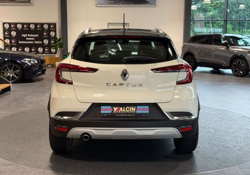 Renault Captur, 2020