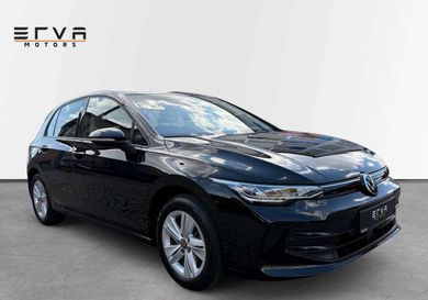 Volkswagen Golf, 2024