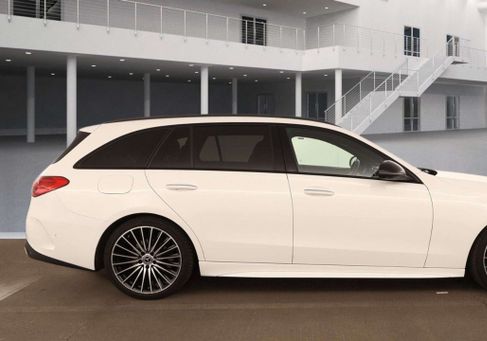 Mercedes-Benz C 220, 2022
