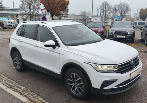 Volkswagen Tiguan, 2022