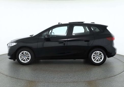BMW 218, 2023 2