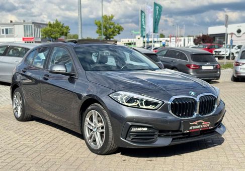BMW 118, 2020