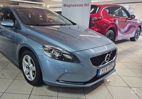 Volvo V40, 2017