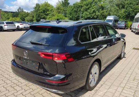 Volkswagen Golf, 2023 3