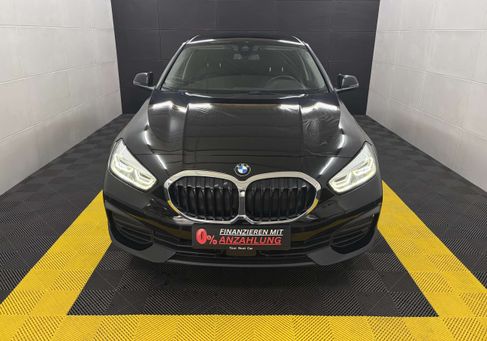 BMW 118, 2020