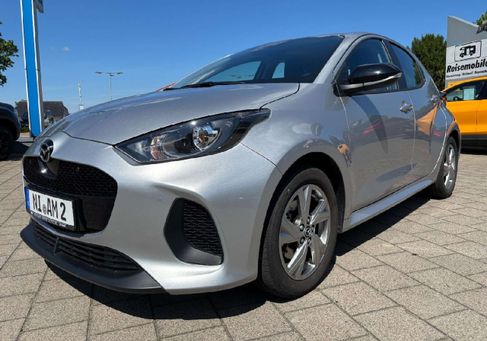 Mazda 2, 2025 3