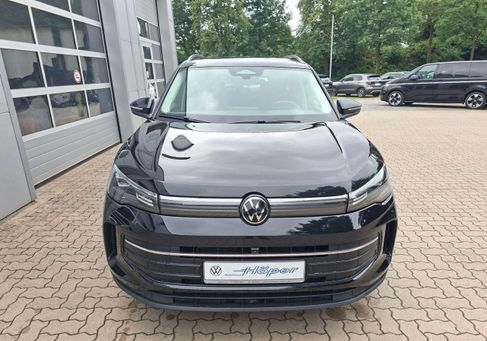 Volkswagen Tiguan, 2024