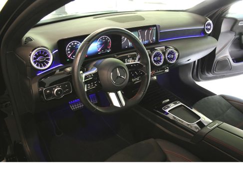 Mercedes-Benz A 180, 2024