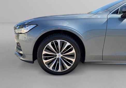 Volvo V90, 2020