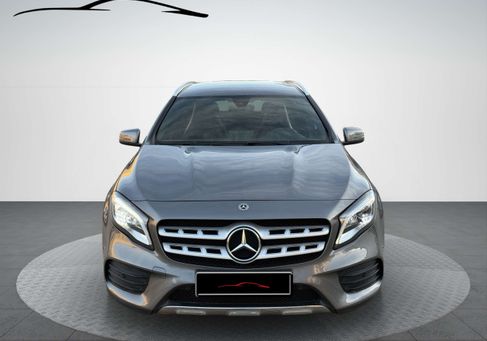 Mercedes-Benz GLA 180, 2018