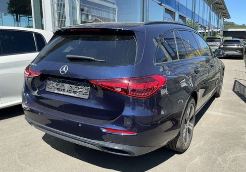 Mercedes-Benz C 300, 2022