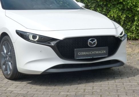 Mazda 3, 2022