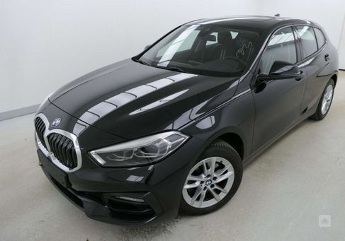 BMW 118, 2023