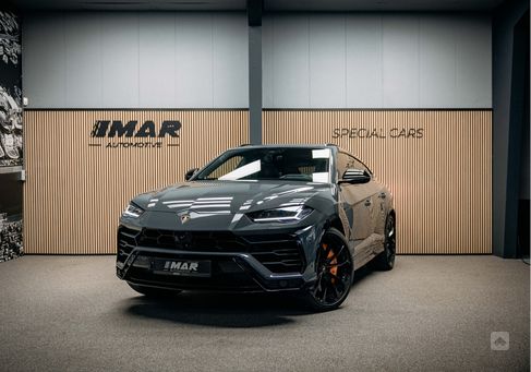 Lamborghini Urus, 2021
