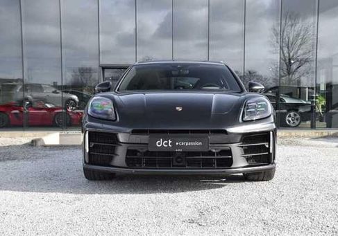 Porsche Panamera, 2024 2