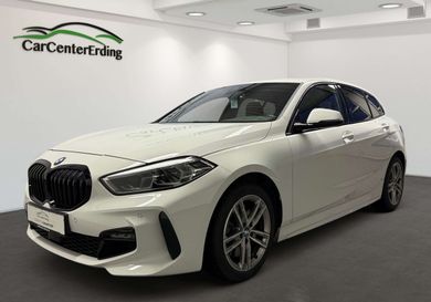 BMW 120, 2022