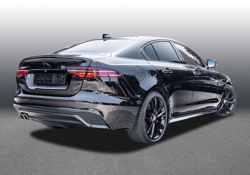 Jaguar XE, 2022