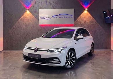 Volkswagen Golf, 2022