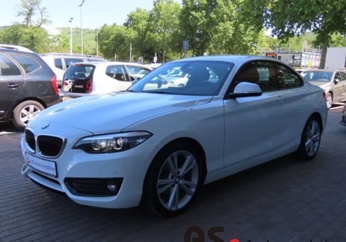 BMW 218, 2019 3