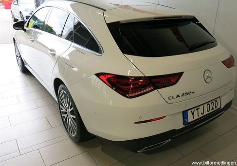 Mercedes-Benz CLA 250 Shooting Brake, 2023