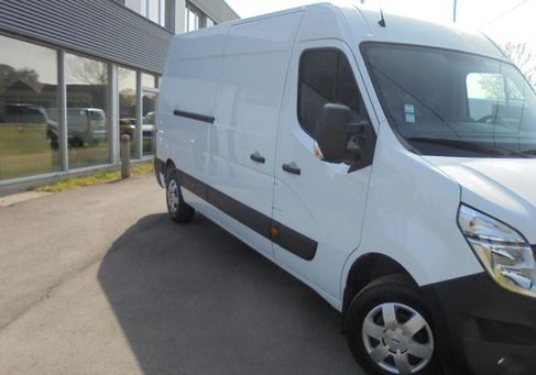 Nissan Interstar, 2023