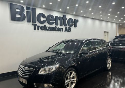 Opel Insignia, 2011