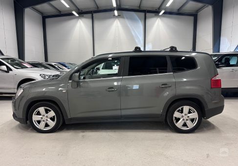 Chevrolet Orlando, 2011